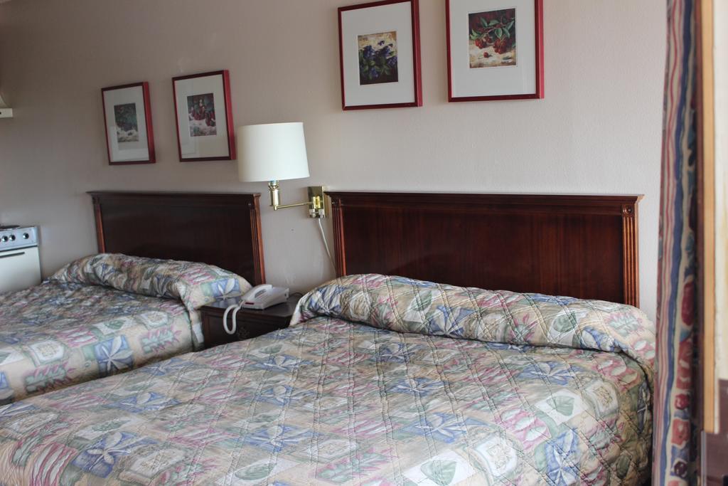 פייף Kings Motor Inn חדר תמונה